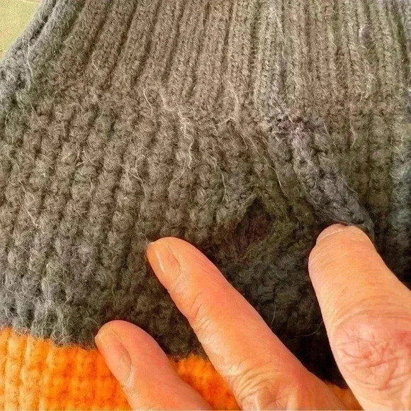 🌈 6/$60, Dog Sweater, Peach/Cream/Navy Blue, Size Small - Picture 4 of 5